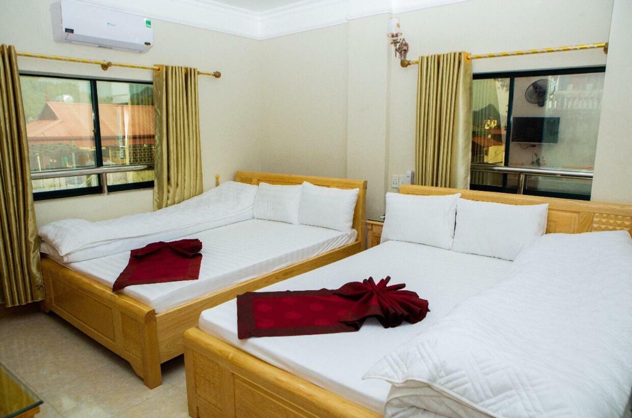 Phong Lan Hotel Son La Buitenkant foto
